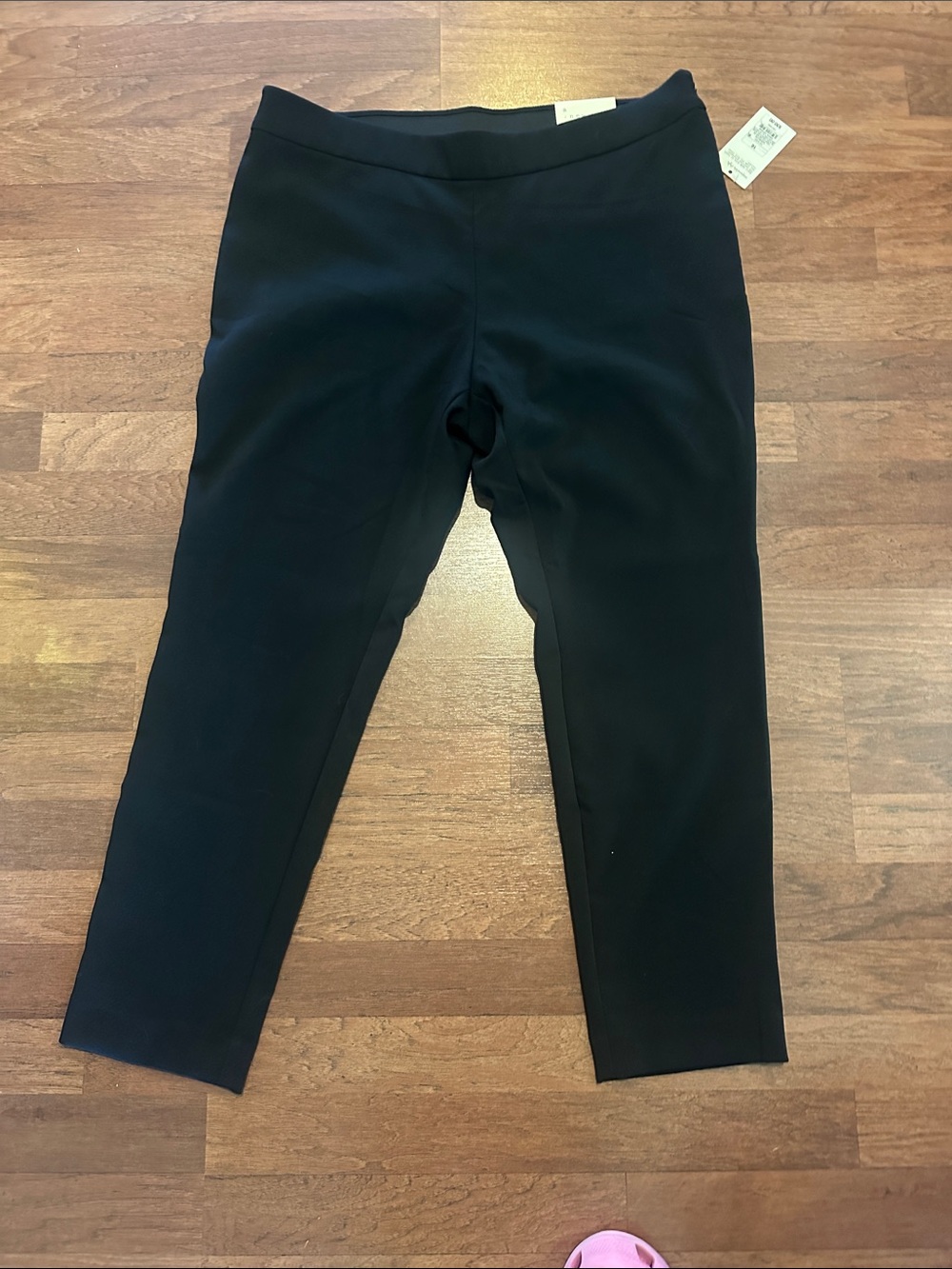 Black Slim Cropped Pants